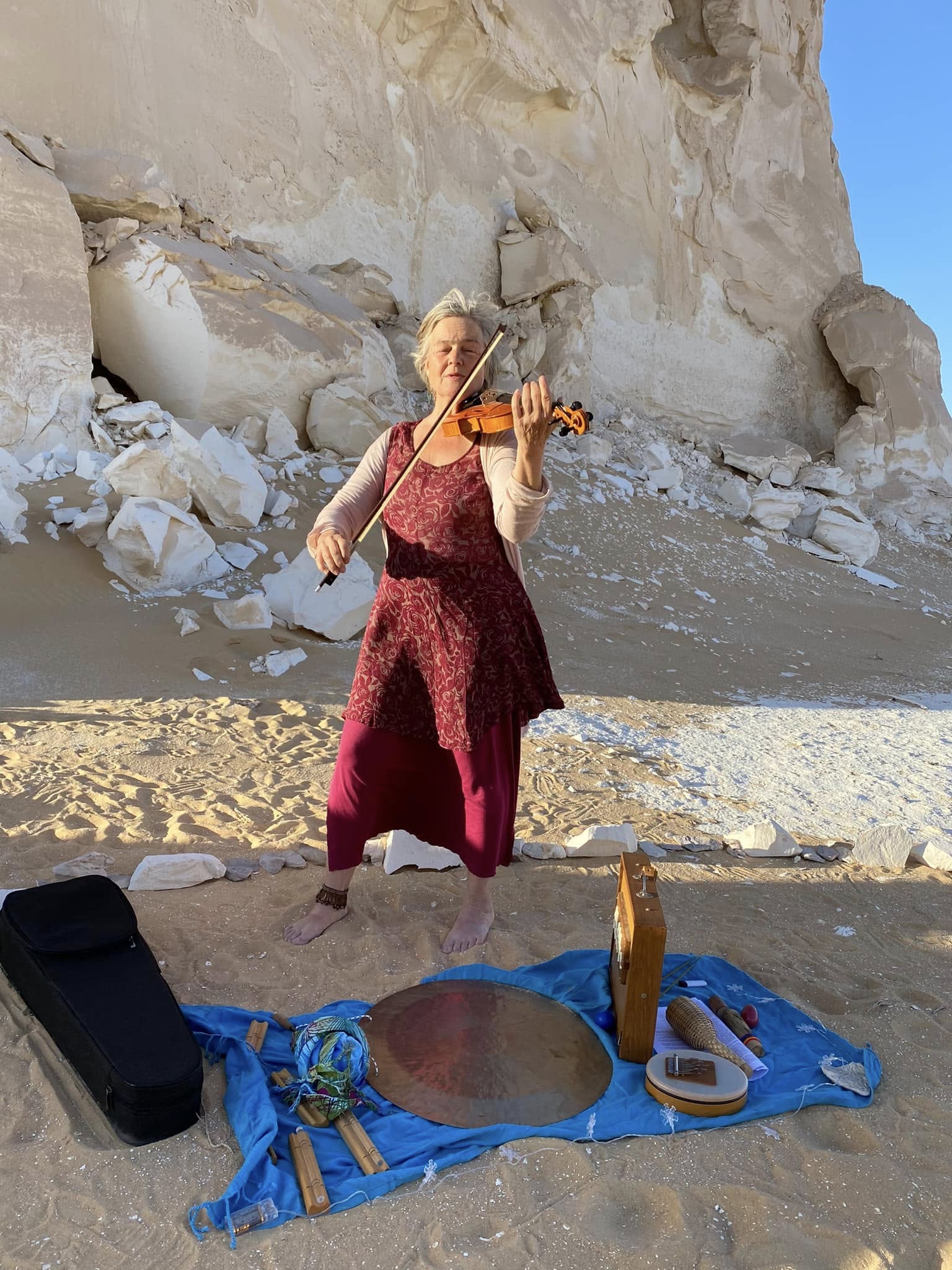 Birgit Reimer - sound healer and violin player